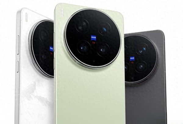 凤凰彩票(中国)官方网站 vivo X系列扩容 Pro Max首发天玑9600 Pro 性能对标苹果